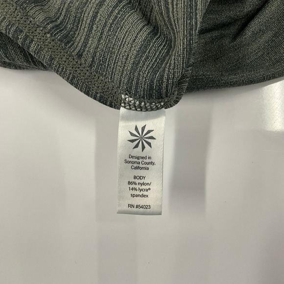 Women’s Athleta Leggings Green/Blue Striped Size Medium at Long Hits at Ankles - Picture 6 of 7